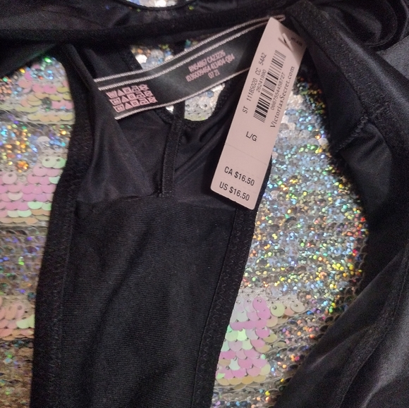 Victoria's Secret Very Sexy Cheeky Panty - Picture 2 of 4